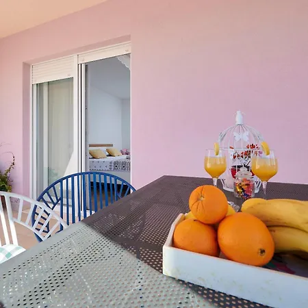 Tomi Appartement Trogir