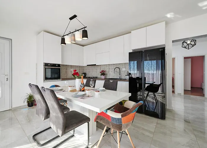 Tomi Apartment Trogir